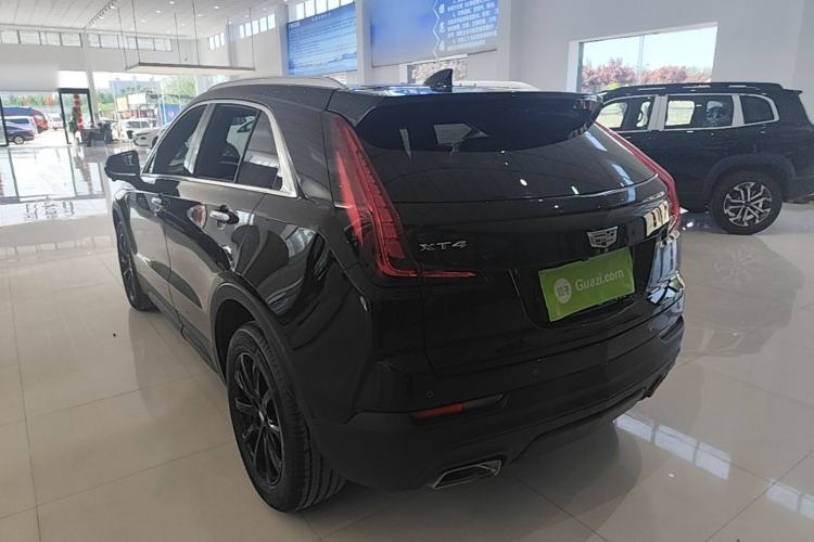 Used Cadillac XT4 2018 28T Two-Wheel Drive Tech Version Rear Left 45 Deg