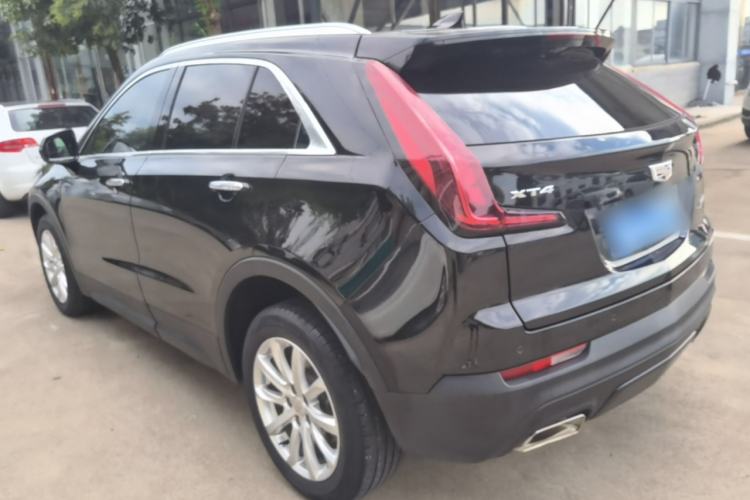 Used Cadillac XT4 2018 28T Two-Wheel Drive Tech Version Rear Left 45 Deg