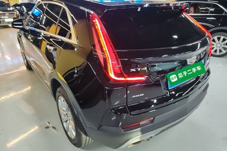 Used Cadillac XT4 2018 28T Four-Wheel Drive Leading Model Rear Left 45 Deg