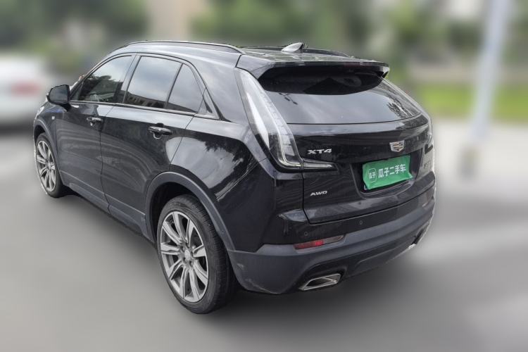 Used Cadillac XT4 2018 28T 4x4 Platinum Sport Edition Rear Left 45 Deg