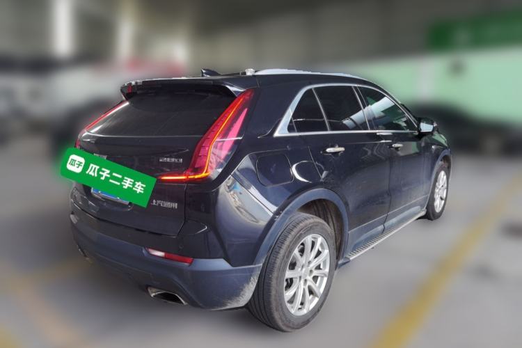 Used Cadillac XT4 2018 28T Two-Wheel Drive Tech Version Rear Right 45 Deg