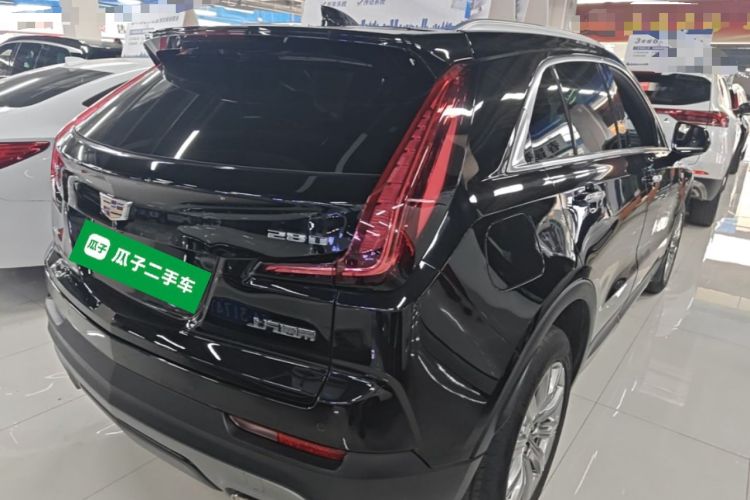 Used Cadillac XT4 2018 28T Four-Wheel Drive Leading Model Rear Right 45 Deg