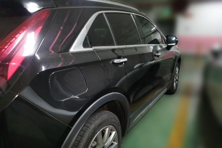 Used Cadillac XT4 2018 28T Two-Wheel Drive Leading Version Rear Right 45 Deg
