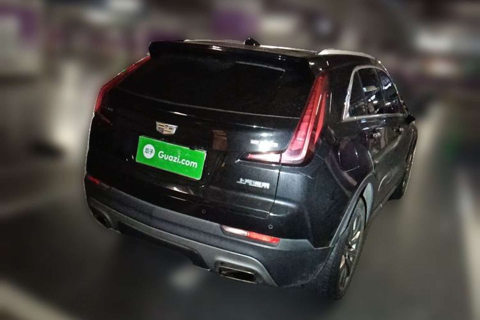 Used Cadillac XT4 2018 28T Two-Wheel-Drive Luxury Model Rear Right 45 Deg