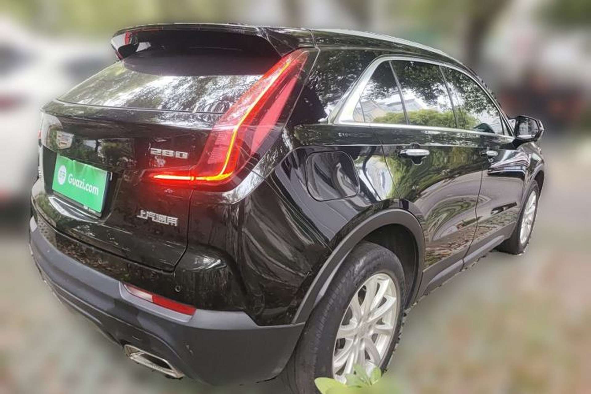 Used Cadillac XT4 2018 28T Two-Wheel Drive Tech Version Rear Right 45 Deg