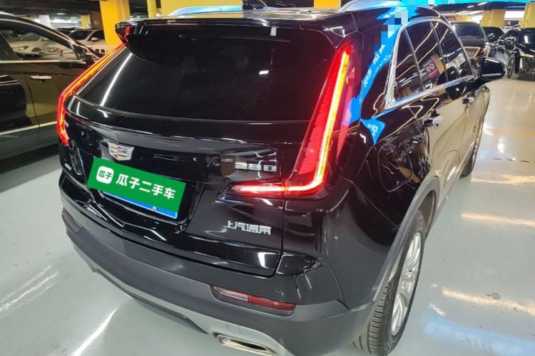 Used Cadillac XT4 2018 28T Four-Wheel Drive Leading Model Rear Right 45 Deg