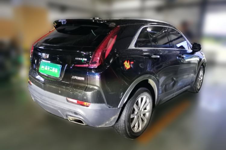 Used Cadillac XT4 2018 28T Two-Wheel Drive Tech Version Rear Right 45 Deg