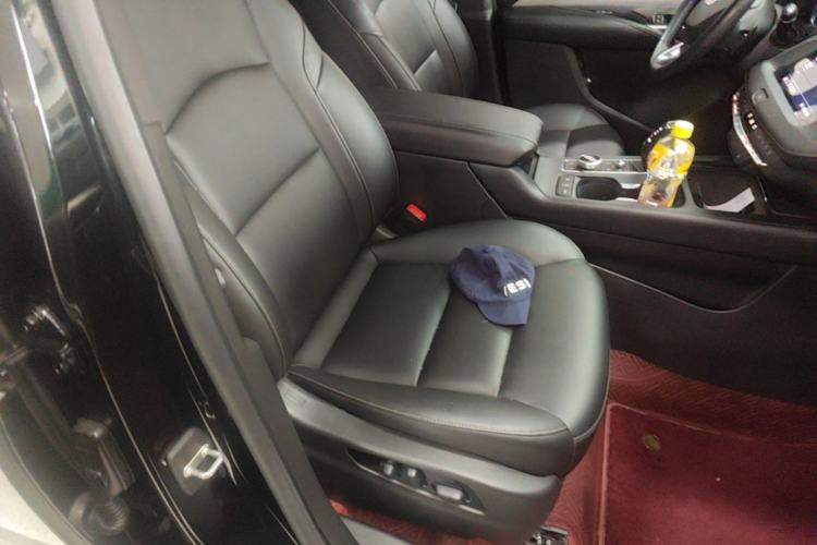 Used Cadillac XT4 2018 28T Two-Wheel Drive Leading Version Right Front Seat
