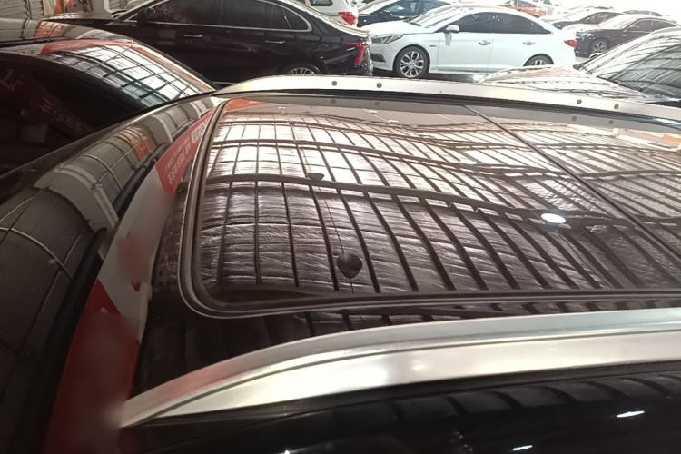 Used Cadillac XT4 2018 28T Two-Wheel Drive Tech Version Roof