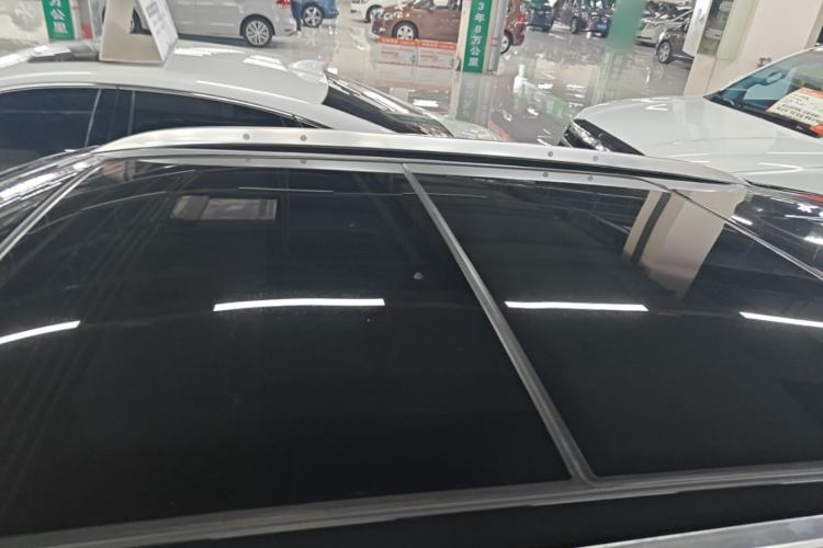 Used Cadillac XT4 2018 28T Four-Wheel Drive Leading Model Roof