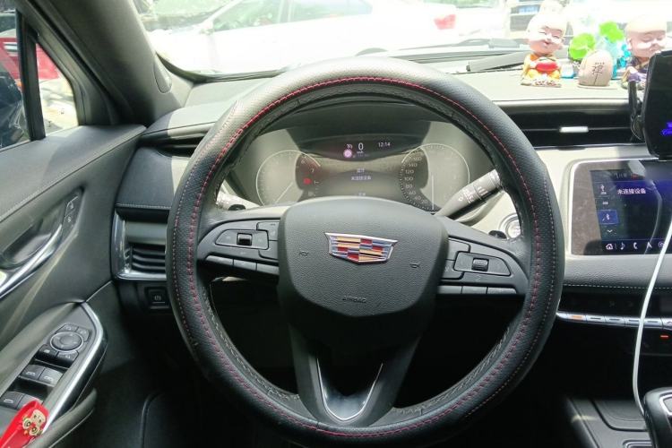 Used Cadillac XT4 2018 28T Two-Wheel Drive Leading Version Steering Wheel