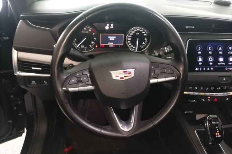 Used Cadillac XT4 2018 28T Two-Wheel Drive Leading Version Steering Wheel
