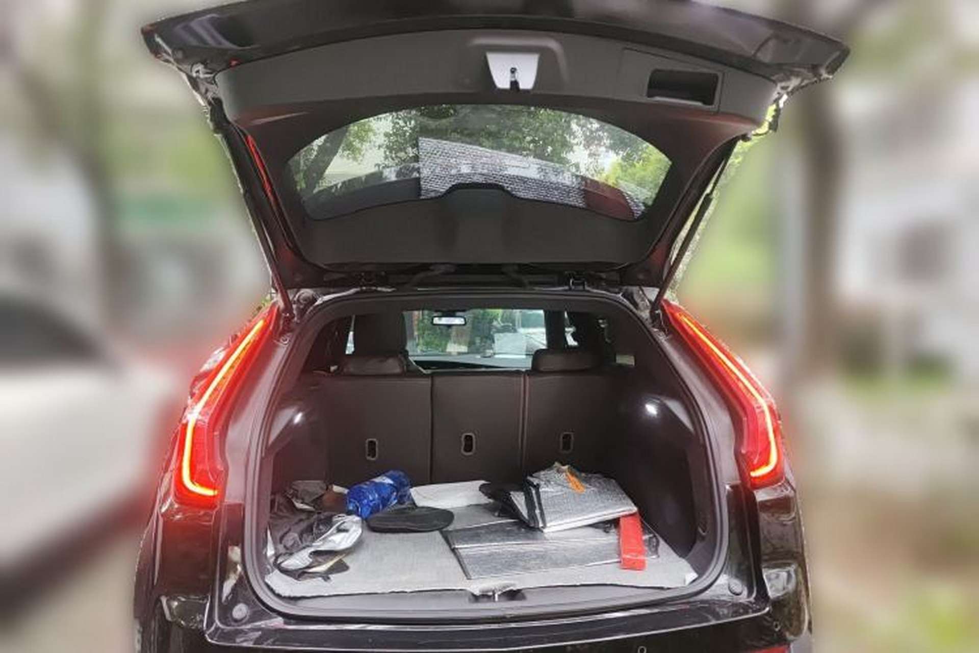 Used Cadillac XT4 2018 28T Two-Wheel Drive Tech Version Trunk