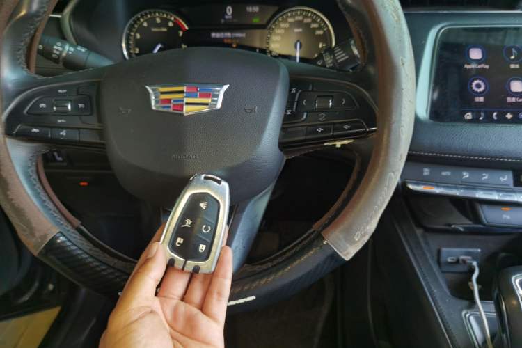 Used Cadillac XT4 2018 28T Two-Wheel Drive Tech Version Vehicle Key