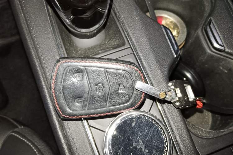 Used Cadillac XT4 2018 28T Two-Wheel Drive Leading Version Vehicle Key