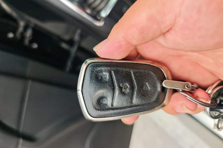 Used Cadillac XT4 2018 28T Two-Wheel Drive Tech Version Vehicle Key