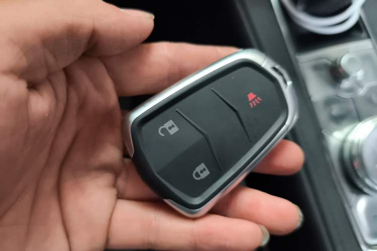 Used Cadillac XT4 2018 28T Two-Wheel Drive Tech Version Vehicle Key
