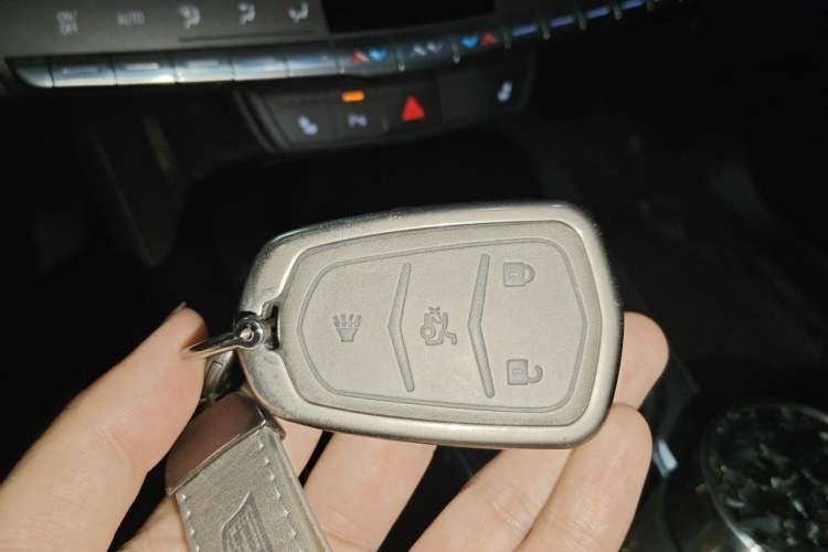 Used Cadillac XT4 2018 28T Two-Wheel Drive Leading Version Vehicle Key
