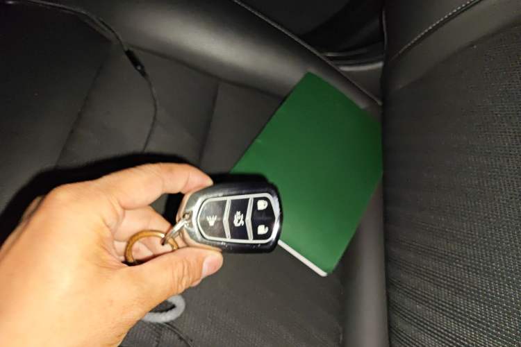 Used Cadillac XT4 2018 28T Two-Wheel Drive Tech Version Vehicle Key