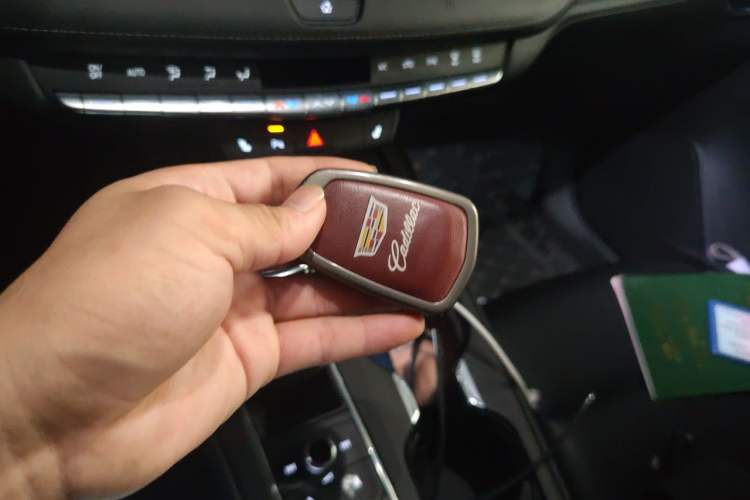 Used Cadillac XT4 2018 28T Two-Wheel Drive Leading Version Vehicle Key