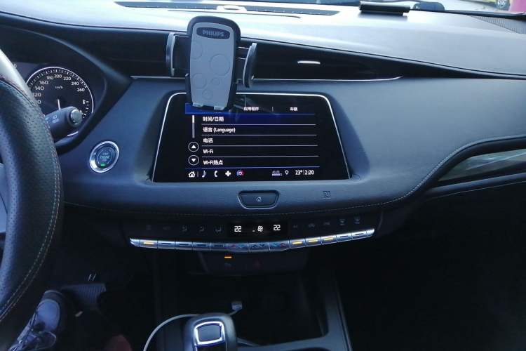 Used Cadillac XT4 2018 28T Two-Wheel Drive Tech Version Audio And AC Panel