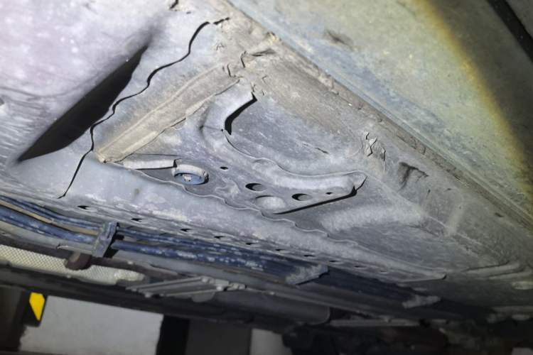 Used Cadillac XT4 2018 28T 4x4 Platinum Sport Edition Chassis Front Left