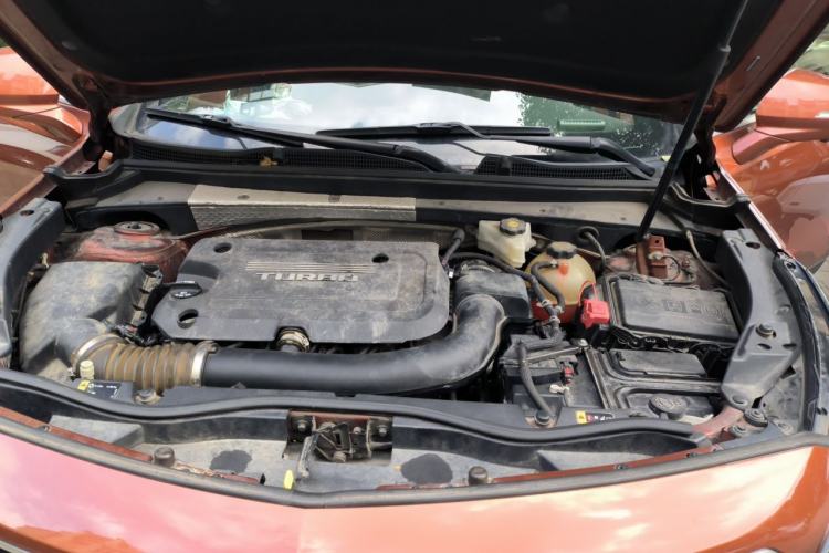 Used Cadillac XT4 2018 28T Two-Wheel Drive Tech Version Engine Bay
