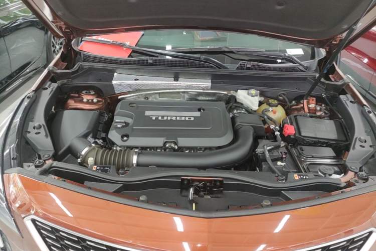 Used Cadillac XT4 2018 28T Two-Wheel Drive Leading Version Engine Bay