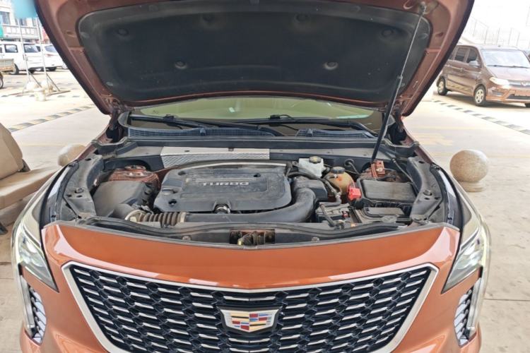 Used Cadillac XT4 2018 28T Two-Wheel Drive Tech Version Engine Bay