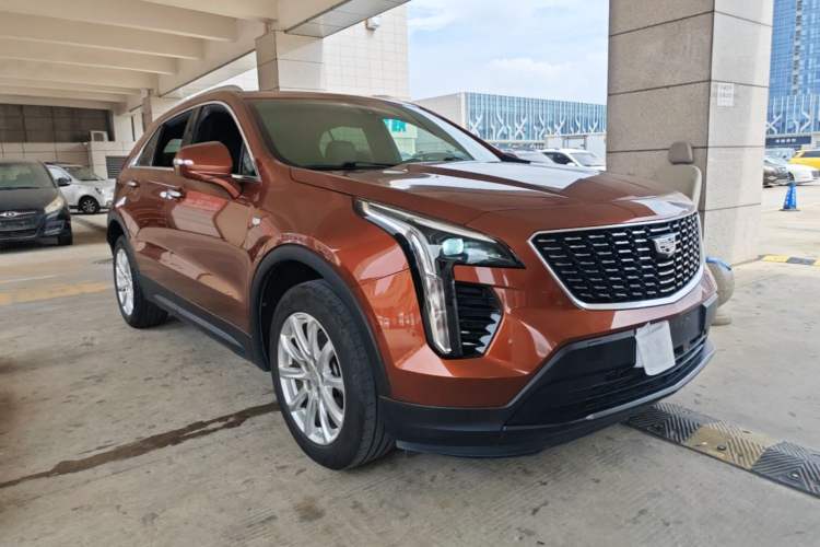Used Cadillac XT4 2018 28T Two-Wheel Drive Tech Version Exterior 1