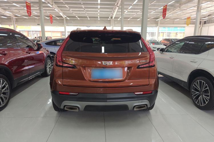 Used Cadillac XT4 2018 28T Two-Wheel Drive Leading Version Exterior 4