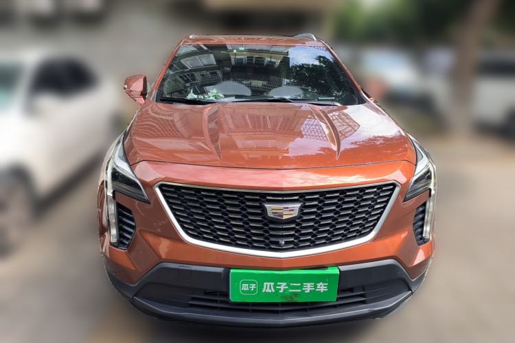 Used Cadillac XT4 2018 28T Two-Wheel Drive Tech Version Front