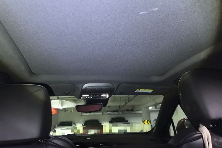 Used Cadillac XT4 2018 28T 4x4 Platinum Sport Edition Headliner