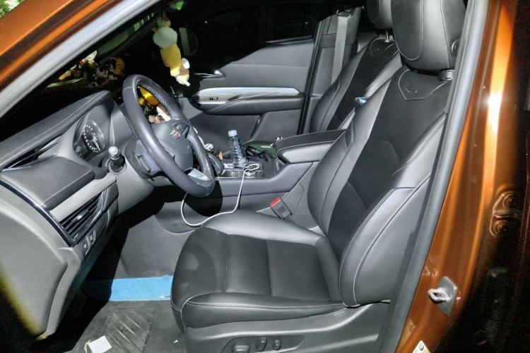 Used Cadillac XT4 2018 28T Two-Wheel Drive Leading Version Left Front Seat