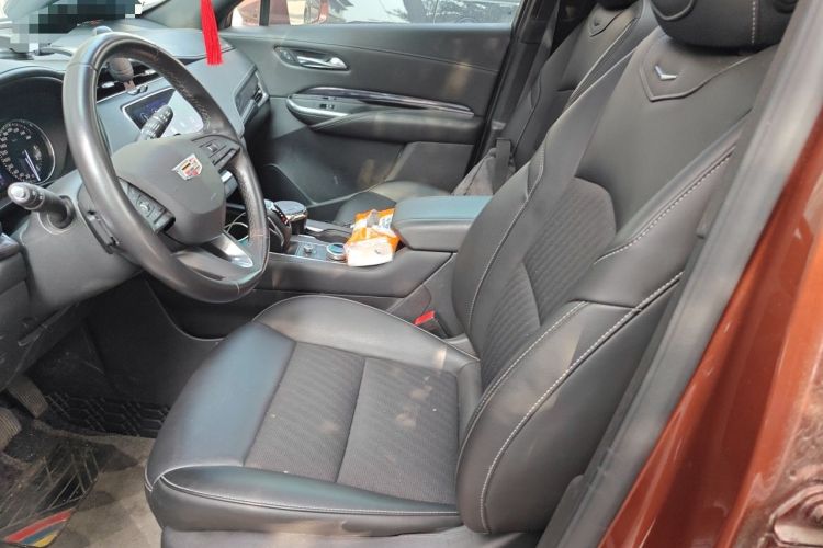 Used Cadillac XT4 2018 28T Two-Wheel Drive Tech Version Left Front Seat