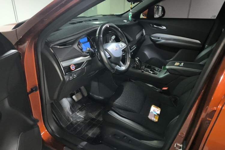 Used Cadillac XT4 2018 28T Two-Wheel Drive Leading Version Left Front Seat