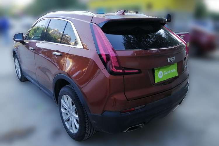 Used Cadillac XT4 2018 28T Two-Wheel Drive Tech Version Rear Left 45 Deg