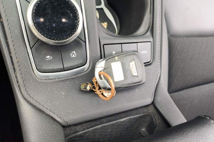 Used Cadillac XT4 2018 28T Two-Wheel Drive Tech Version Vehicle Key