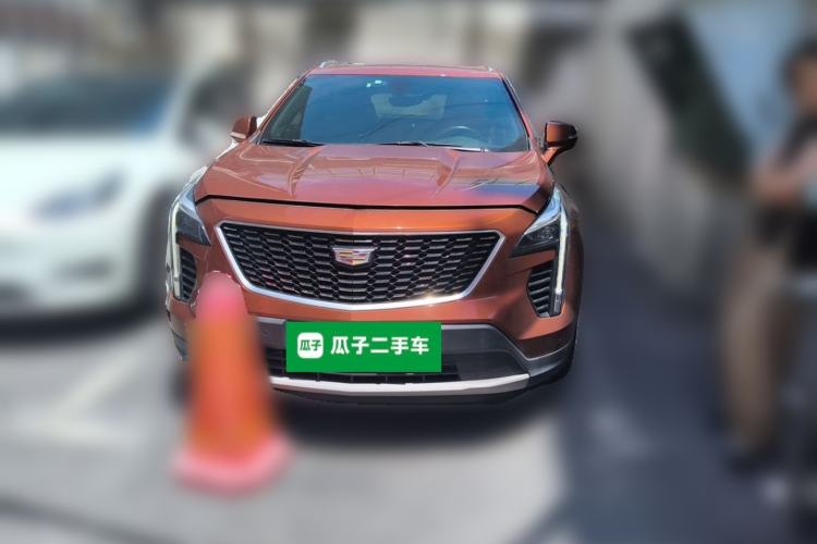 Used Cadillac XT4 2018 28T Two-Wheel-Drive Luxury Model Front