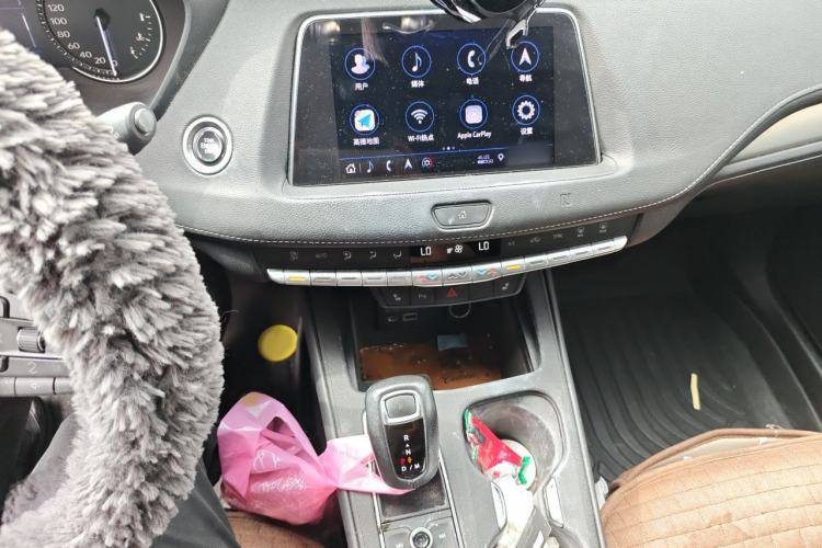 Used Cadillac XT4 2018 28T Two-Wheel Drive Leading Version Audio And AC Panel