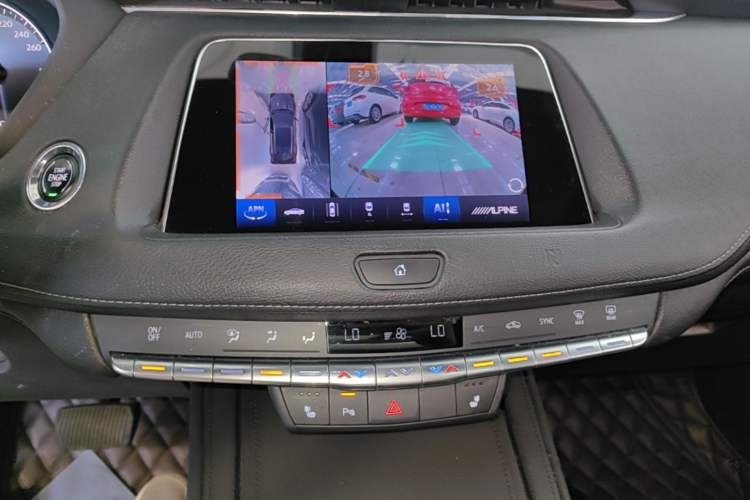 Used Cadillac XT4 2018 28T Two-Wheel Drive Leading Version Audio And AC Panel