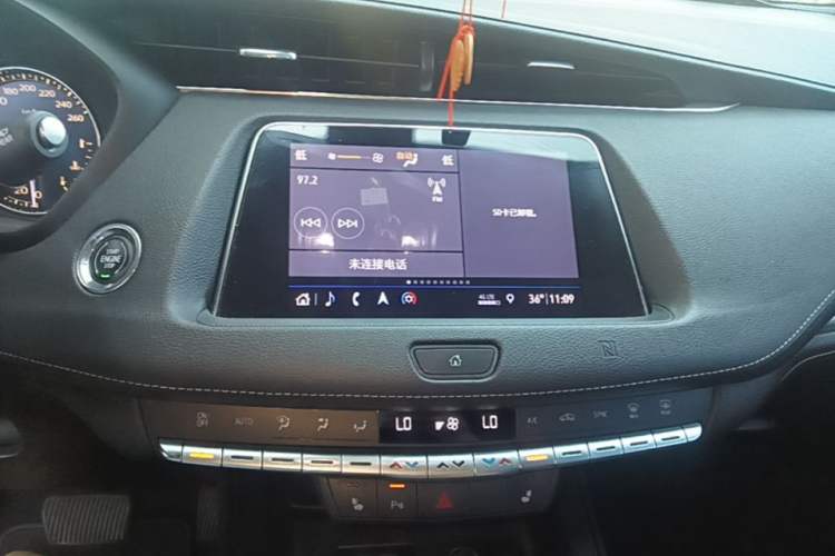 Used Cadillac XT4 2018 28T Two-Wheel Drive Leading Version Audio And AC Panel