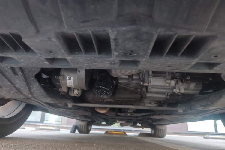 Used Cadillac XT4 2018 28T Two-Wheel Drive Luxury Sport Model Chassis Front
