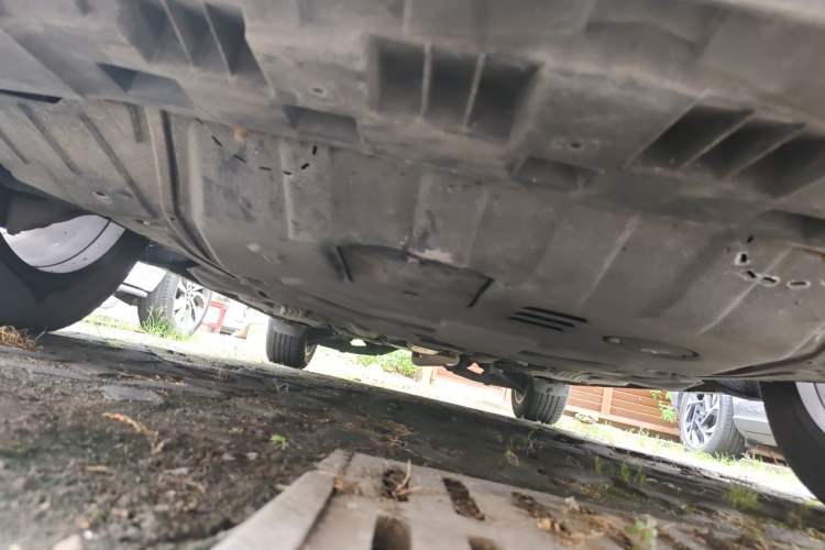 Used Cadillac XT4 2018 28T Two-Wheel Drive Leading Version Chassis Front