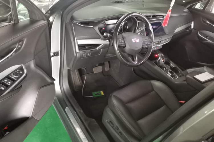 Used Cadillac XT4 2018 28T Two-Wheel Drive Leading Version Driver Seat