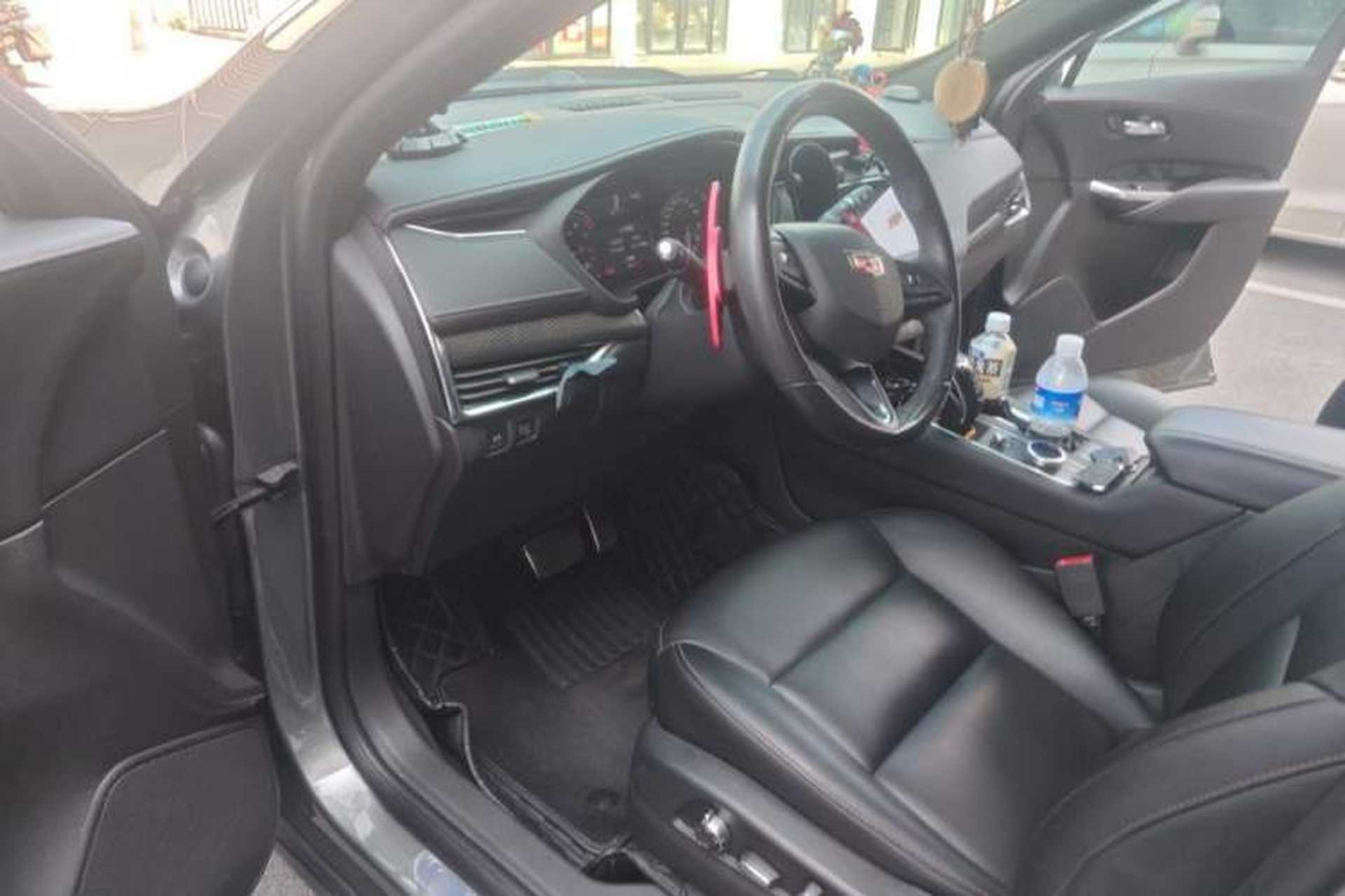 Used Cadillac XT4 2018 28T Two-Wheel Drive Luxury Sport Model Driver Seat