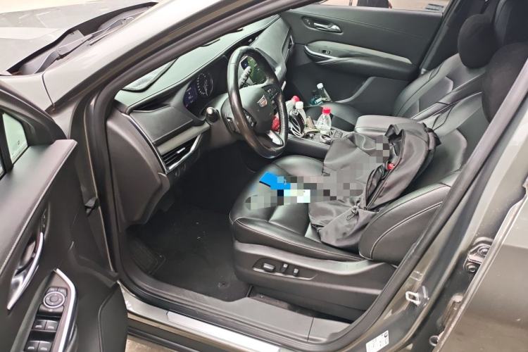 Used Cadillac XT4 2018 28T Two-Wheel Drive Leading Version Driver Seat