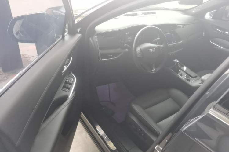 Used Cadillac XT4 2018 28T Four-Wheel Drive Leading Model Driver Seat