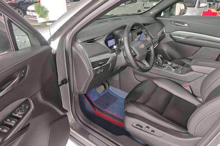 Used Cadillac XT4 2018 28T Two-Wheel Drive Leading Version Driver Seat