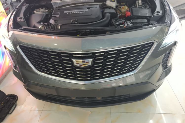 Used Cadillac XT4 2018 28T Two-Wheel Drive Tech Version Engine Bay